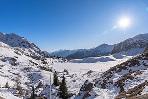 Hotel Alaska Cortina