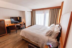 Hotel Alaska Cortina