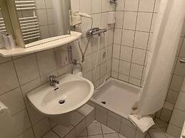 Hotel Am Kurfuerstenplatz - Messe