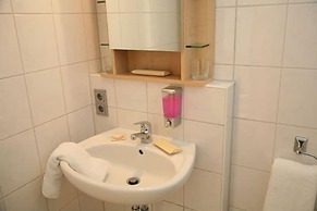 Hotel Am Kurfuerstenplatz - Messe