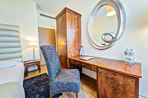 Don Prestige Residence