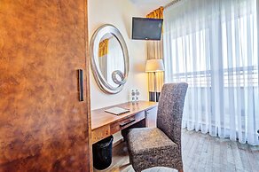 Don Prestige Residence