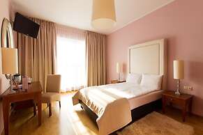 Don Prestige Residence