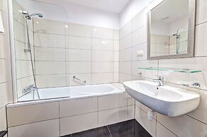 Don Prestige Residence