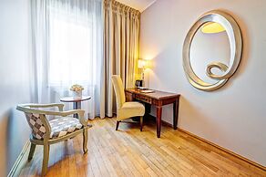 Don Prestige Residence