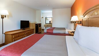 Motel 6 Clarksville, TN