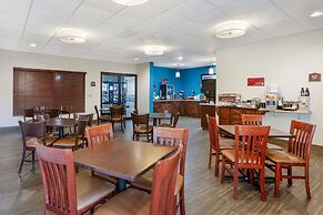 Best Western Plus Springfield Airport Inn