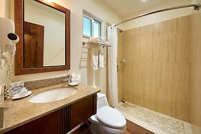 Hotel Tamarindo Diria Beach Resort