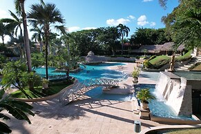 Hotel Tamarindo Diria Beach Resort