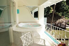 Hotel Tamarindo Diria Beach Resort