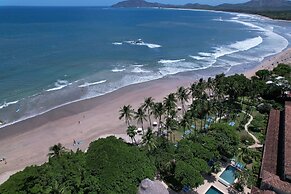Hotel Tamarindo Diria Beach Resort