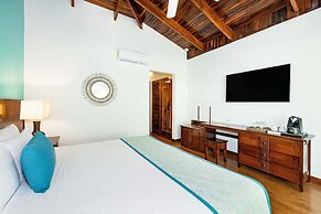 Hotel Tamarindo Diria Beach Resort