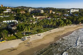 Hotel Tamarindo Diria Beach Resort
