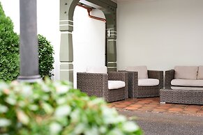 Central City Hotel Rochat