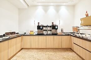 Central City Hotel Rochat