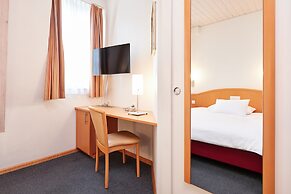 Central City Hotel Rochat