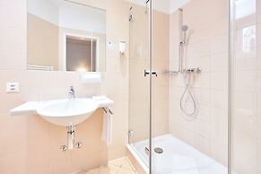 Central City Hotel Rochat