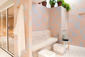 Townhouse Apartments