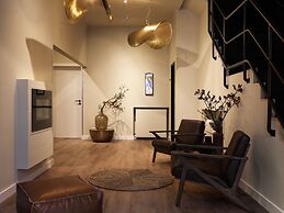 Townhouse Apartments