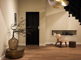 Townhouse Apartments