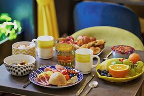 Hotel Nap By HappyCulture