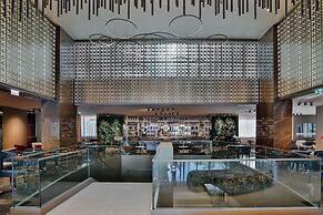 EPIC SANA Marques Hotel