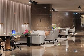EPIC SANA Marques Hotel