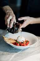 EPIC SANA Marques Hotel