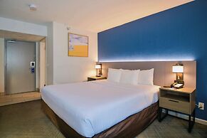 Comfort Inn & Suites Moreno Valley near March Air Reserve Base