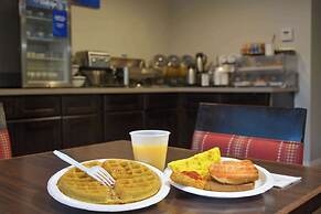 Comfort Inn & Suites Moreno Valley near March Air Reserve Base