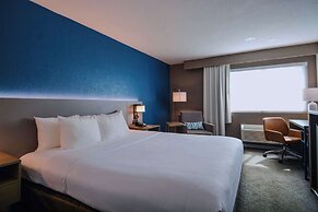 Comfort Inn & Suites Moreno Valley near March Air Reserve Base