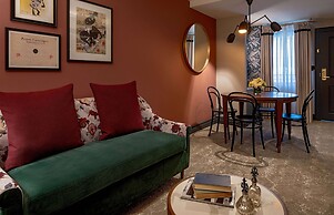 The Eliza Jane, in The Unbound Collection by Hyatt