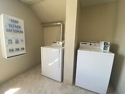 MountainView Lodge & Suites