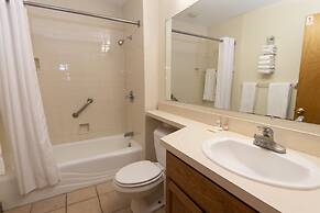 Carter Caves State Resort Park