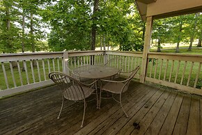 Carter Caves State Resort Park