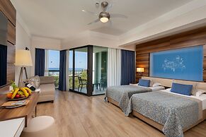 Limak Atlantis De Luxe Hotel & Resort - All Inclusive