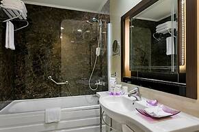 Limak Atlantis De Luxe Hotel & Resort - All Inclusive