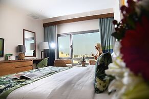 The Palms Beach Hotel And Spa