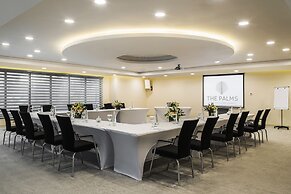 The Palms Beach Hotel And Spa