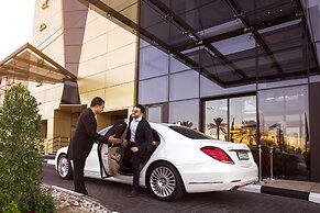 The Palms Beach Hotel And Spa