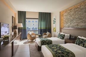 The Palms Beach Hotel And Spa