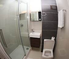 Ascot Hyde Park Hotel