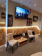 Ascot Hyde Park Hotel