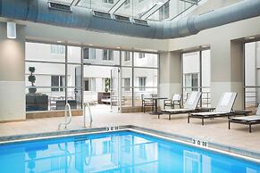 AC Hotels by Marriott Chicago Downtown