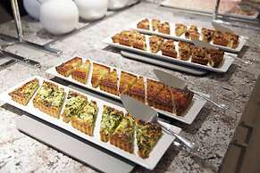 AC Hotels by Marriott Chicago Downtown