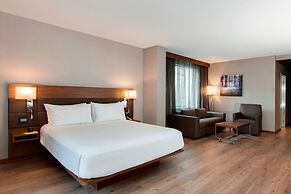 AC Hotels by Marriott Chicago Downtown