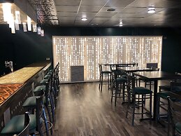 Norfolk Country Inn & Suites