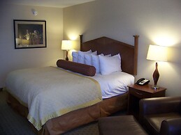 Norfolk Country Inn & Suites
