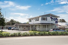 Colonial on Gladstone