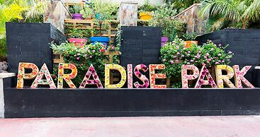 Paradise Park Fun Lifestyle Hotel